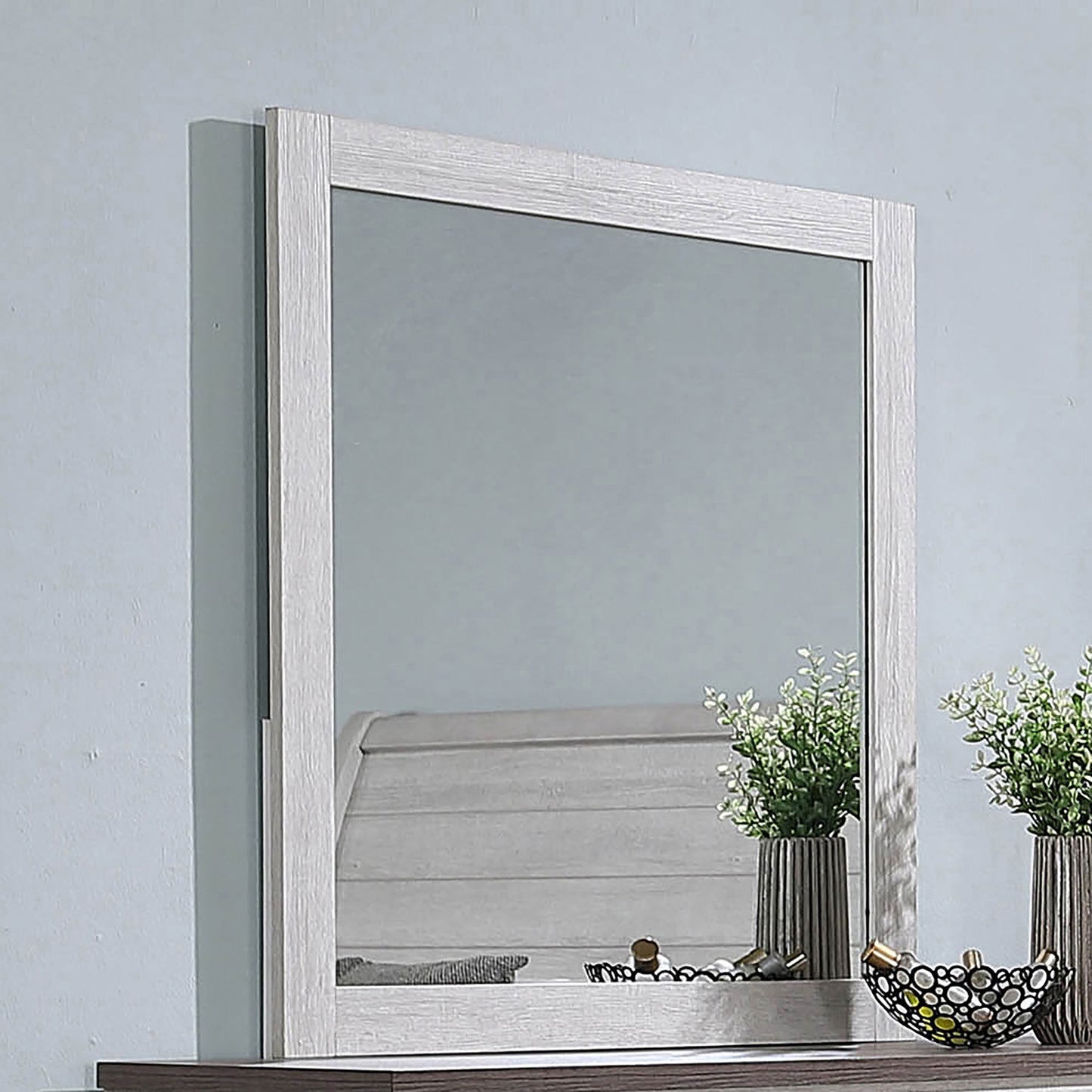 Stillwood Dresser Mirror Vintage Linen